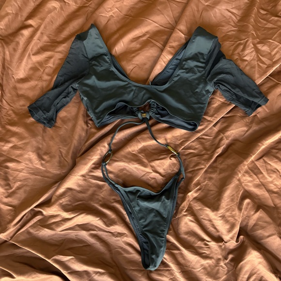 ICON Swim Black Cutout One-Piece Swimsuit - Size Small (NWT) - Picture 5 of 6